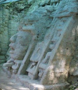 Lamanai Maya Ruin Belize tours with romantictravelbelize.com